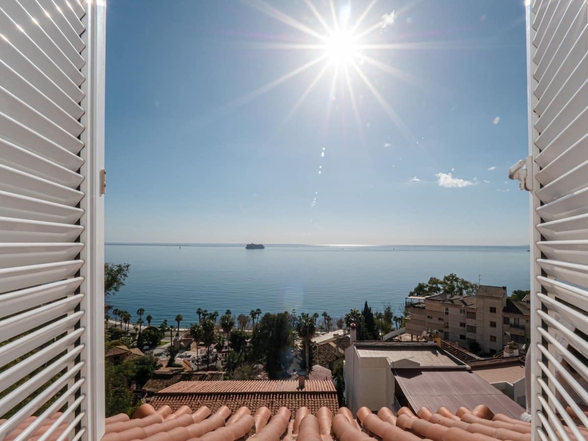 5 slaapkamer Halfvrijstaande villa te koop in Malaga stad met zwembad garage - € 1.375.000 (Ref: 9540372)