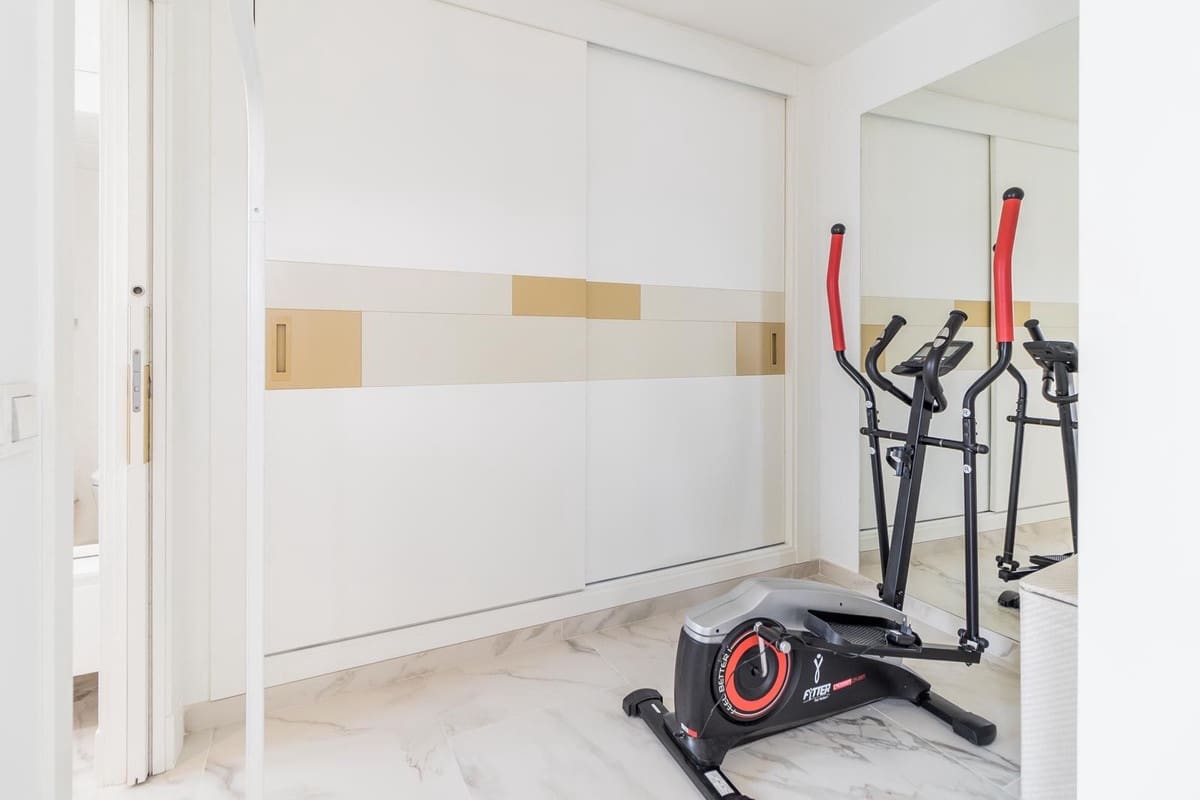 3 bedroom Townhouse for sale in Estepona with garage - € 1,385,000 (Ref: 9540379)