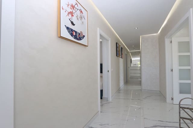 Chalet de 3 habitaciones en Riviera del Sol, Mijas en venta con piscina garaje - 1.390.000 € (Ref: 9540381)
