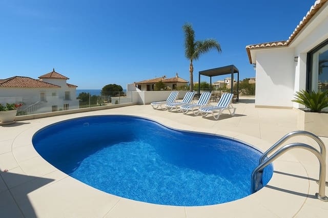 Chalet de 3 habitaciones en Riviera del Sol, Mijas en venta con piscina garaje - 1.390.000 € (Ref: 9540381)