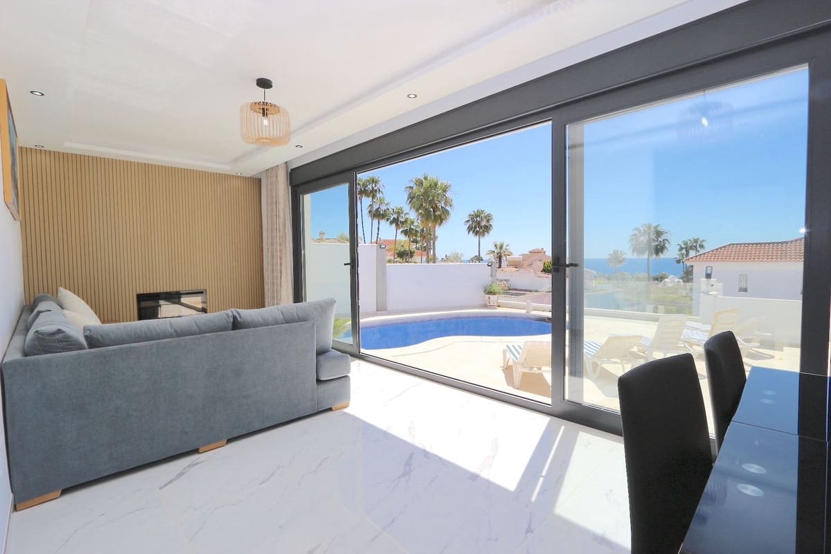 Chalet de 3 habitaciones en Riviera del Sol en venta con piscina garaje - 1.390.000 € (Ref: 9540381)