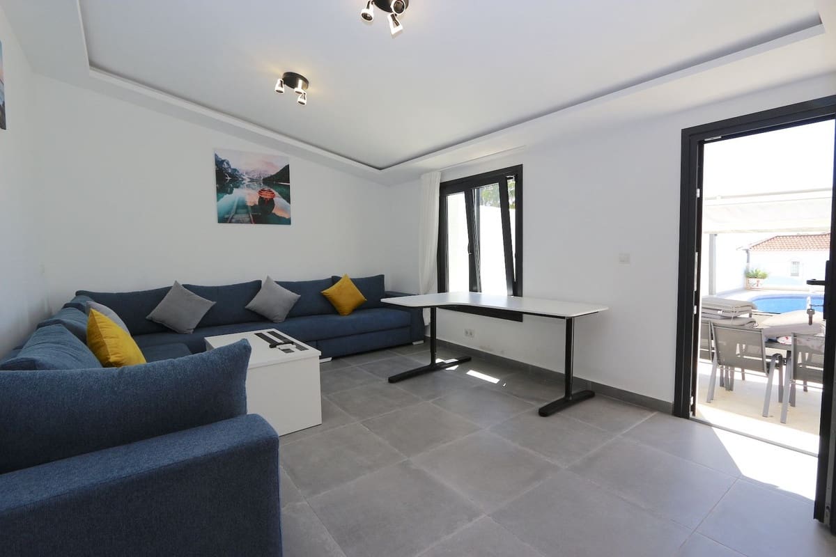 Chalet de 3 habitaciones en Riviera del Sol en venta con piscina garaje - 1.390.000 € (Ref: 9540381)