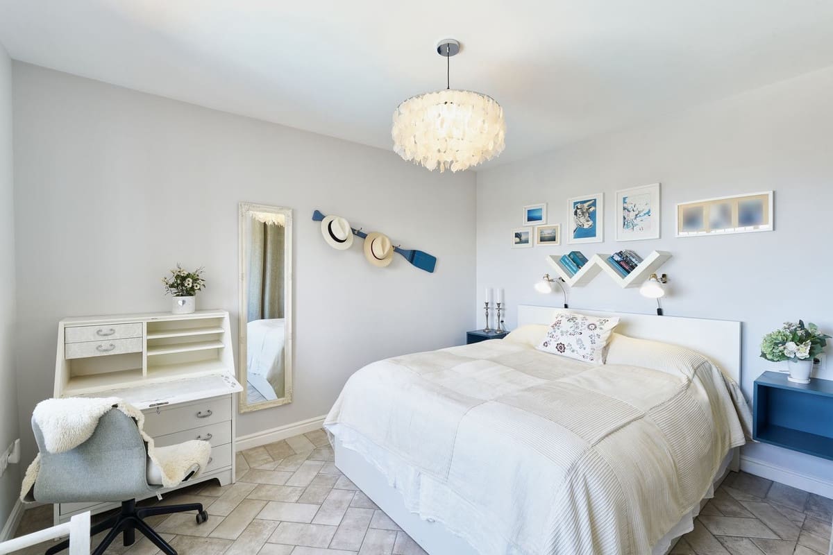 Chalet de 6 habitaciones en Fuengirola en venta con piscina - 1.390.000 € (Ref: 9540382)