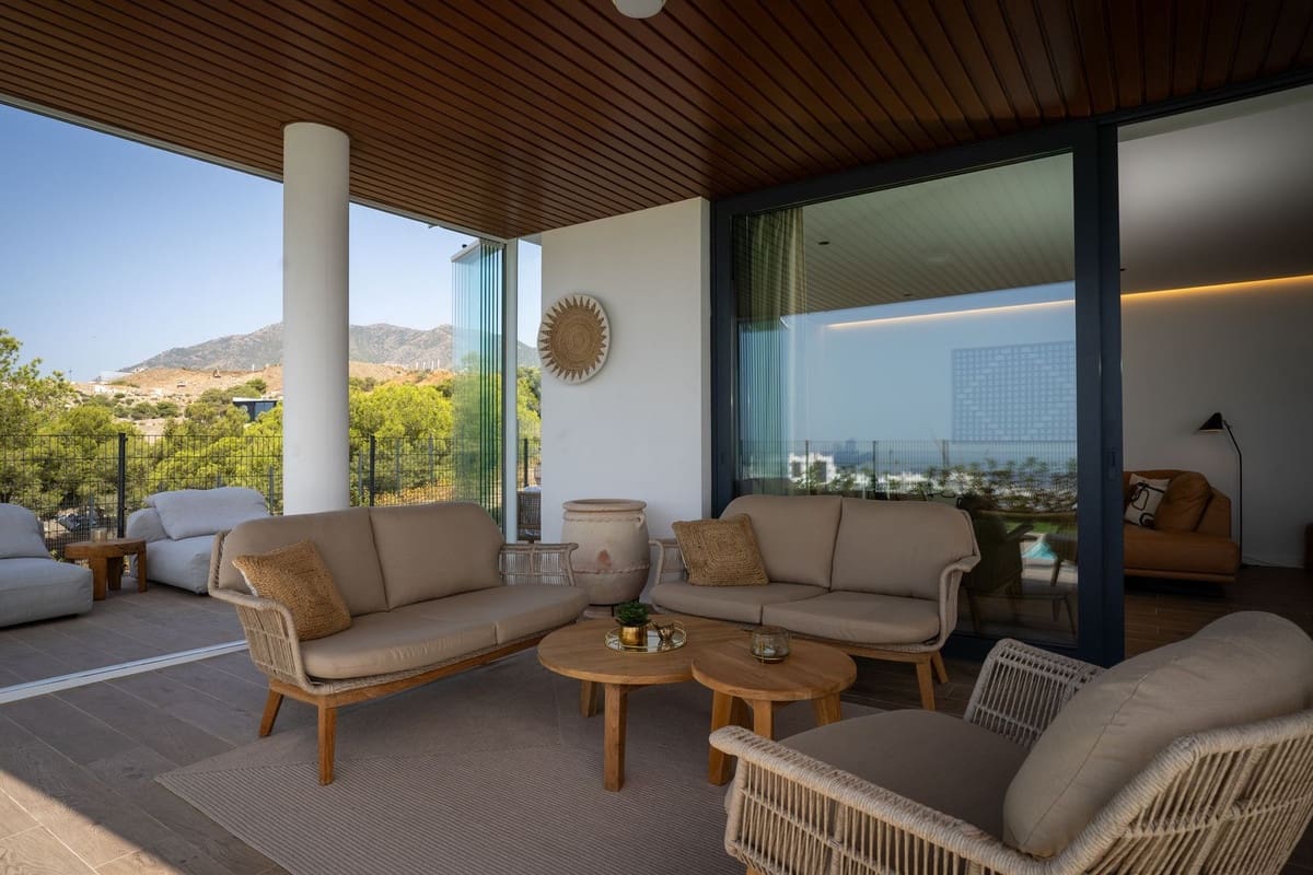 3 chambre Appartement à vendre à Fuengirola avec piscine - 1 395 000 € (Ref: 9540385)