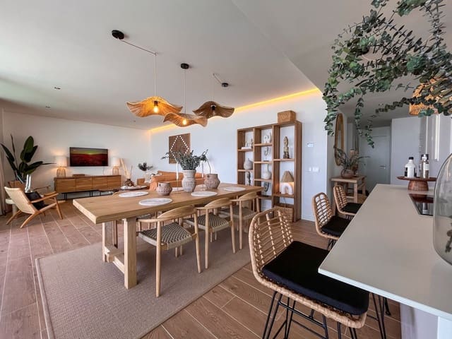 3 slaapkamer Appartement te koop in Centro ciudad, Fuengirola met zwembad - € 1.395.000 (Ref: 9540385)