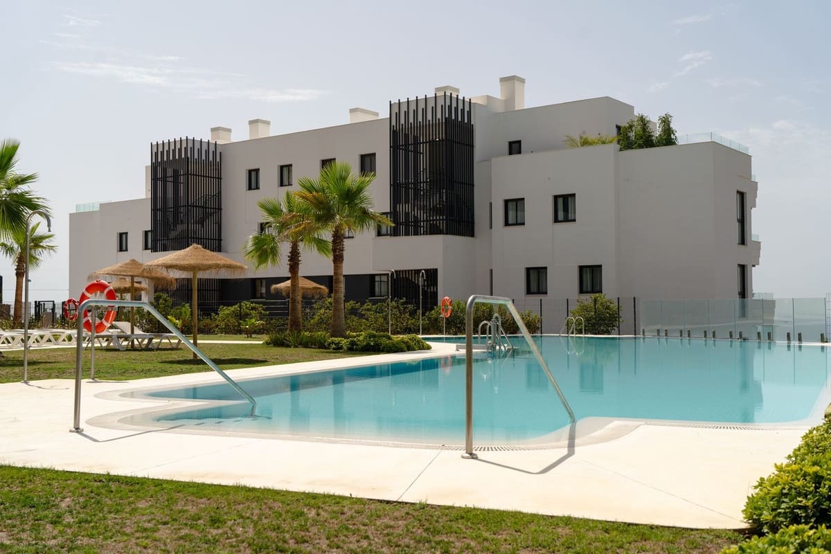 3 chambre Appartement à vendre à Fuengirola avec piscine - 1 395 000 € (Ref: 9540385)