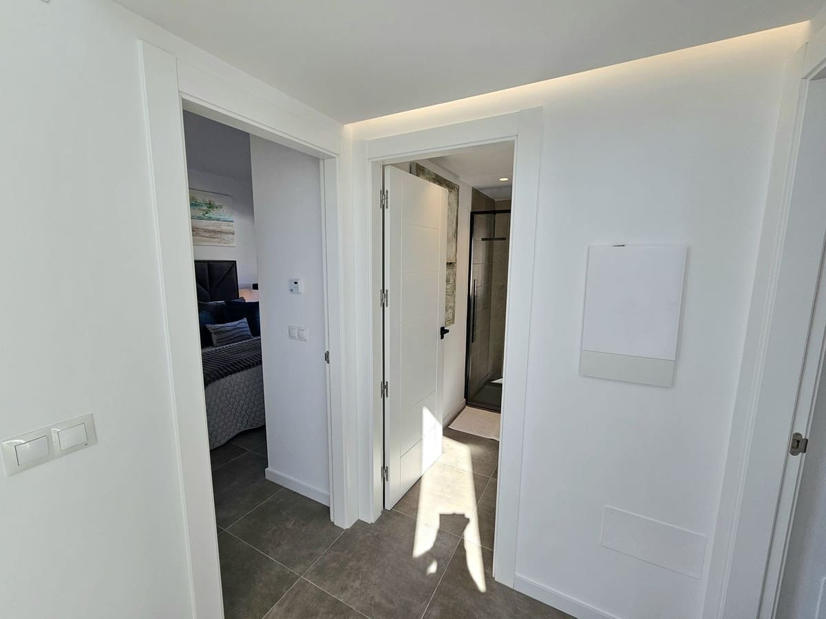 3 quarto Moradia para venda em Mijas com piscina garagem - 1 395 000 € (Ref: 9540389)