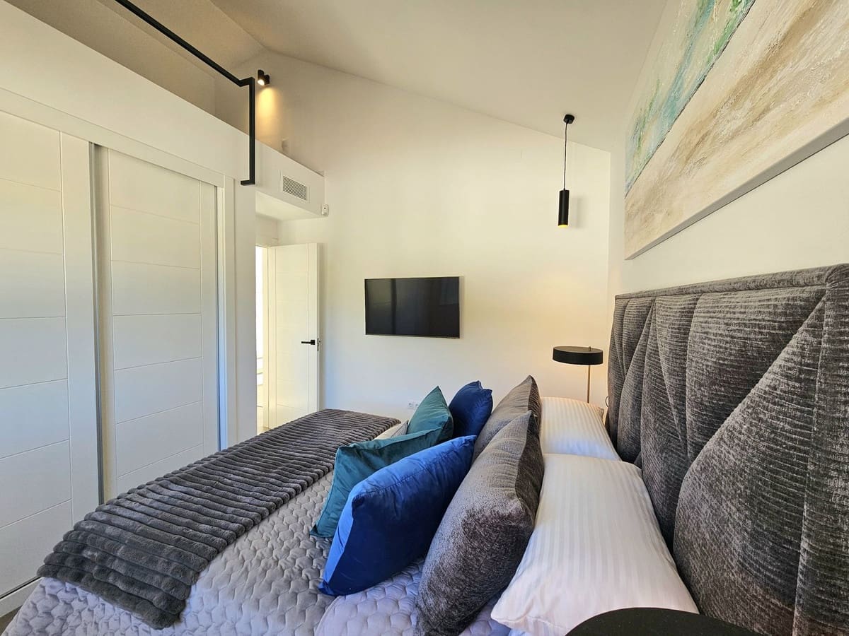 3 quarto Moradia para venda em Mijas com piscina garagem - 1 395 000 € (Ref: 9540389)