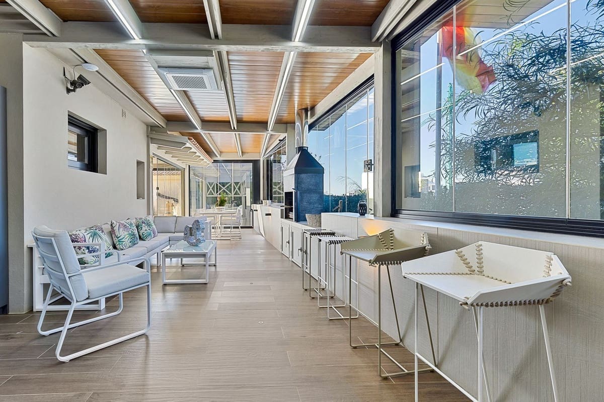 3 soveværelse Villa til salg i Benalmadena med swimmingpool garage - € 1.395.000 (Ref: 9540393)