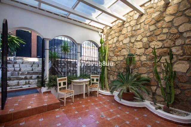 7 bedroom Villa for sale in Riviera del Sol, Mijas with pool garage - € 1,395,000 (Ref: 9540397)