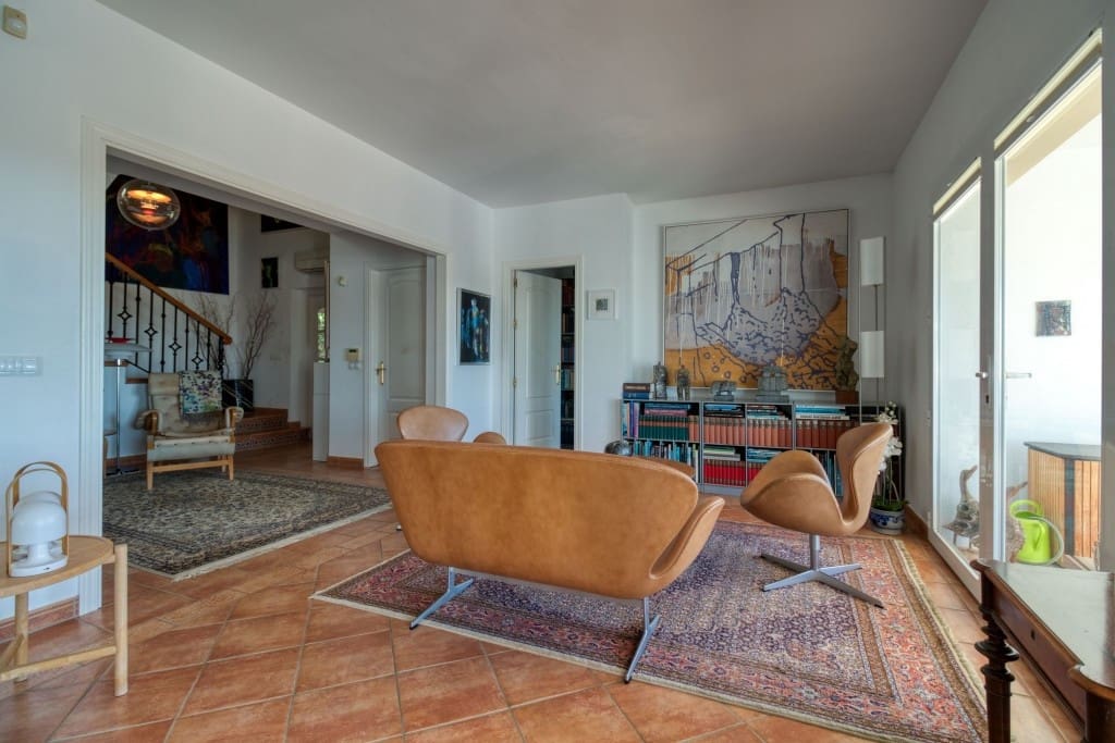 Chalet de 4 habitaciones en Mijas en venta con piscina garaje - 1.395.000 € (Ref: 9540406)
