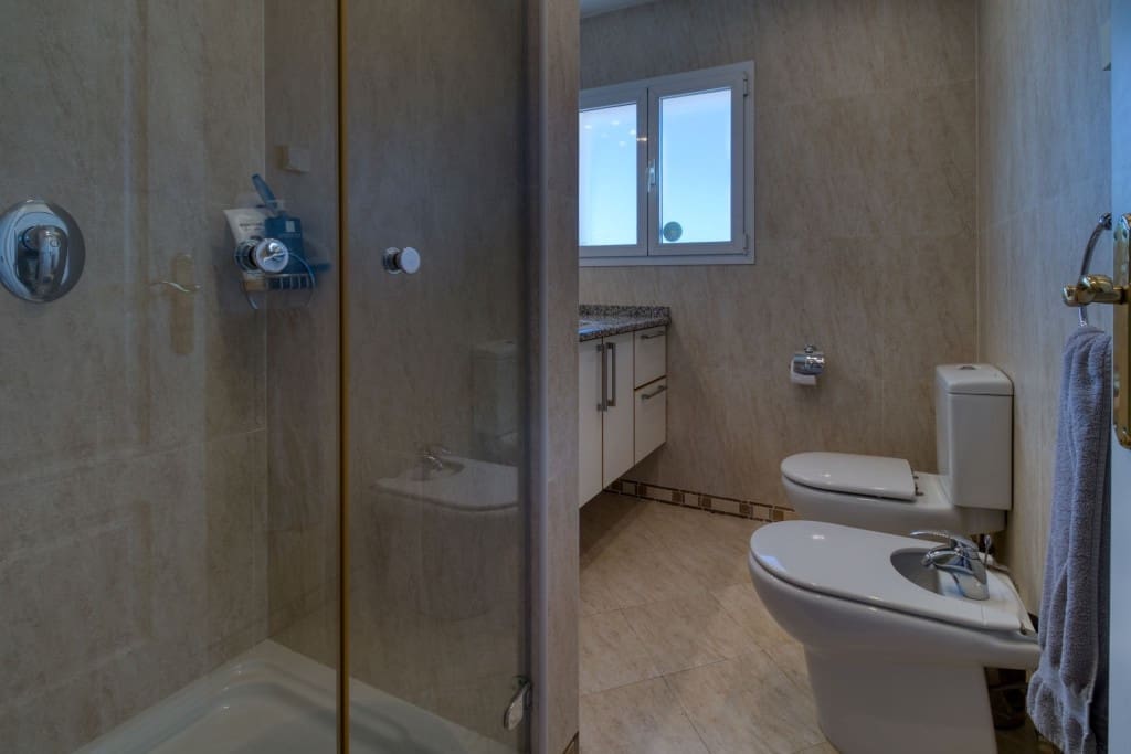 Chalet de 4 habitaciones en Mijas en venta con piscina garaje - 1.395.000 € (Ref: 9540406)