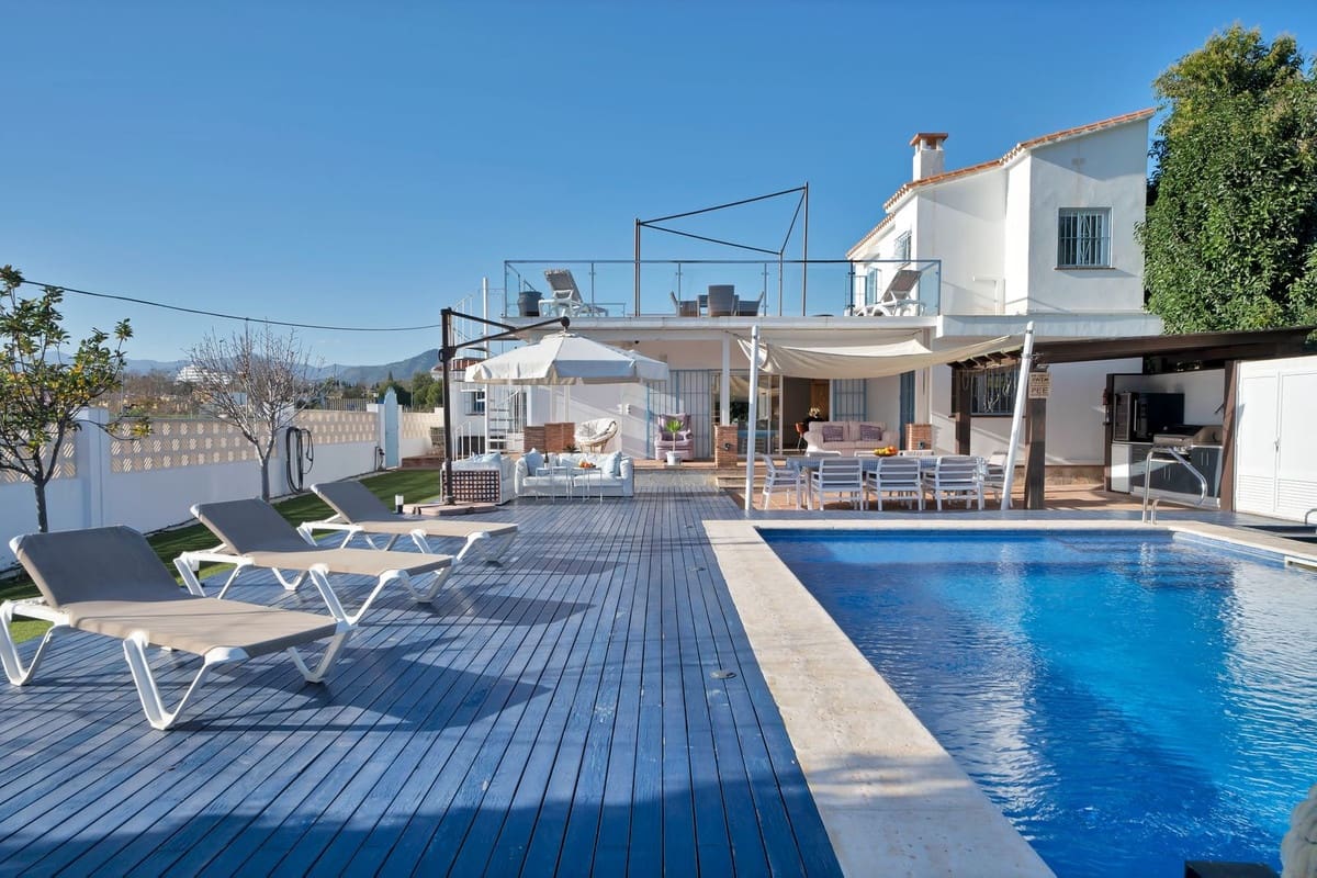 4 camera da letto Villa in vendita in San Pedro de Alcantara con piscina garage - 1.400.000 € (Rif: 9540407)