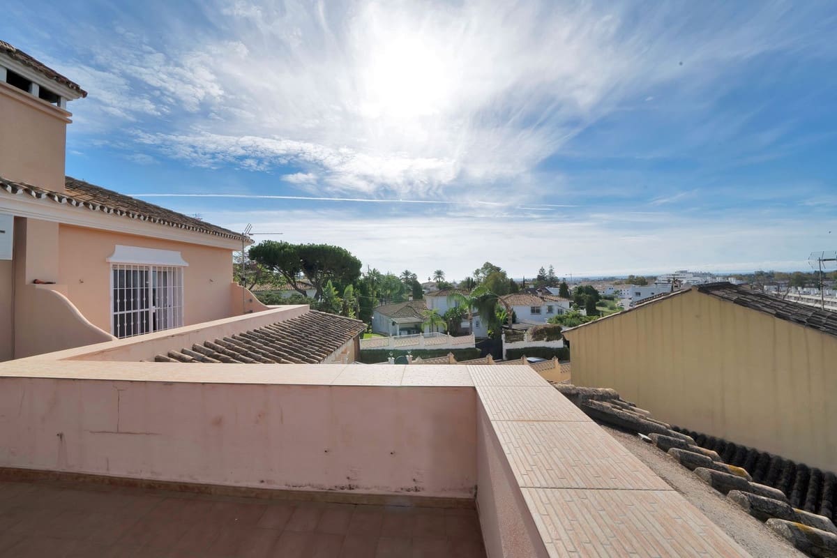 6 soveværelse Villa til salg i San Pedro de Alcantara med swimmingpool garage - € 1.400.000 (Ref: 9540409)