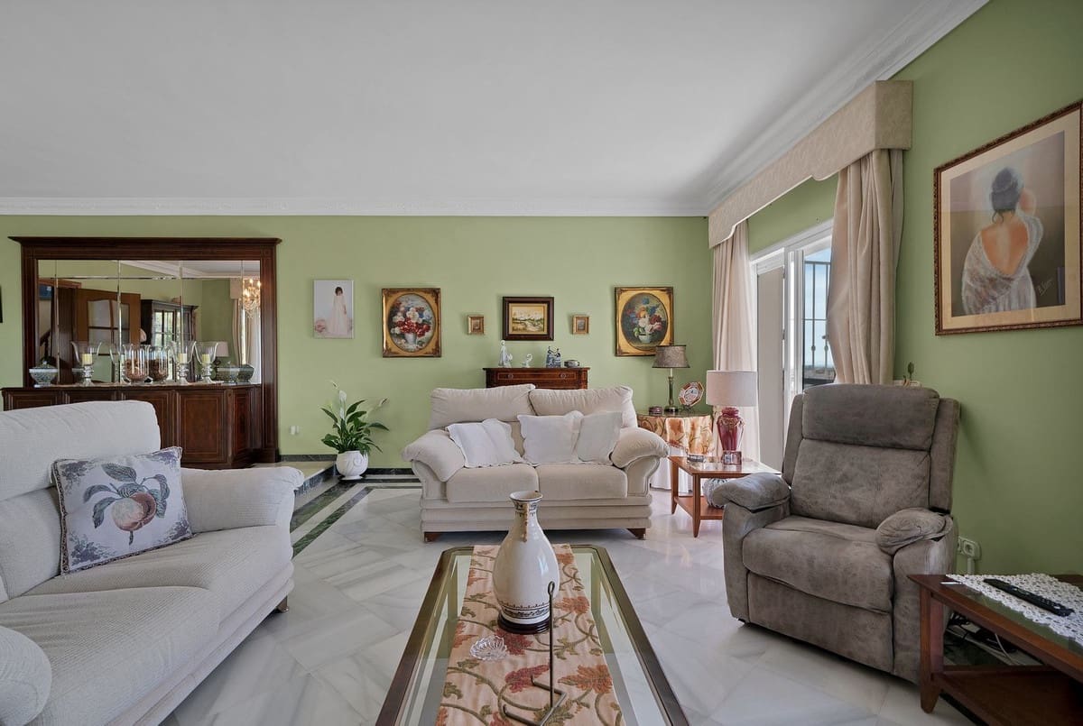 6 chambre Villa/Maison à vendre à San Pedro de Alcantara avec piscine garage - 1 350 000 € (Ref: 9540409)
