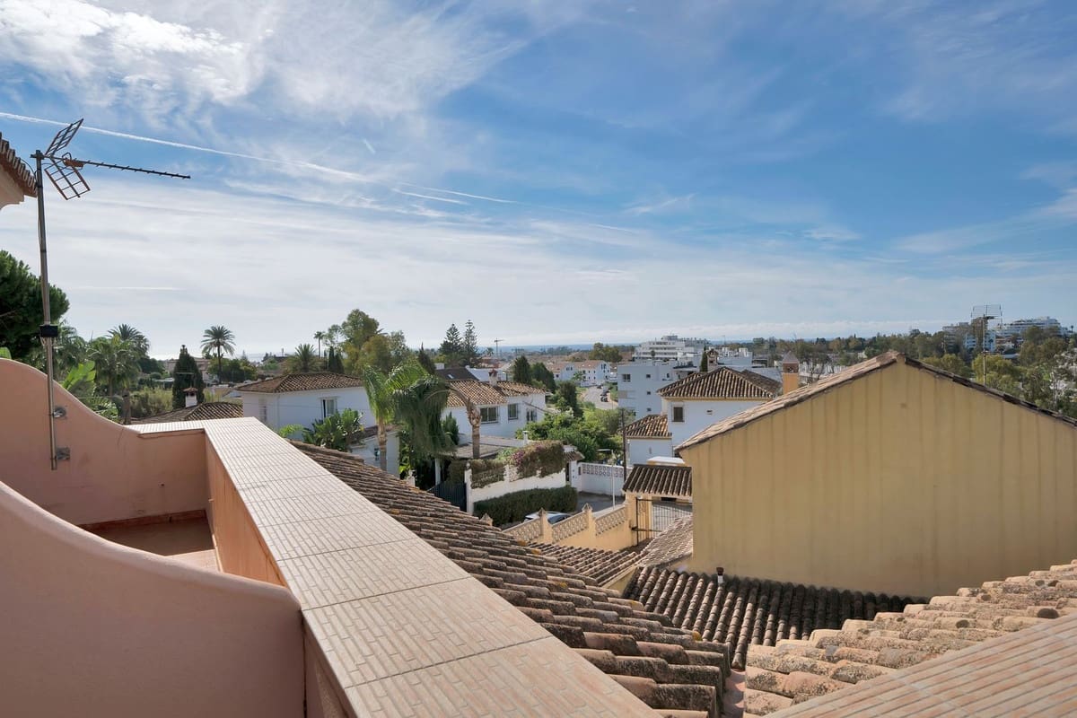 6 chambre Villa/Maison à vendre à San Pedro de Alcantara avec piscine garage - 1 350 000 € (Ref: 9540409)