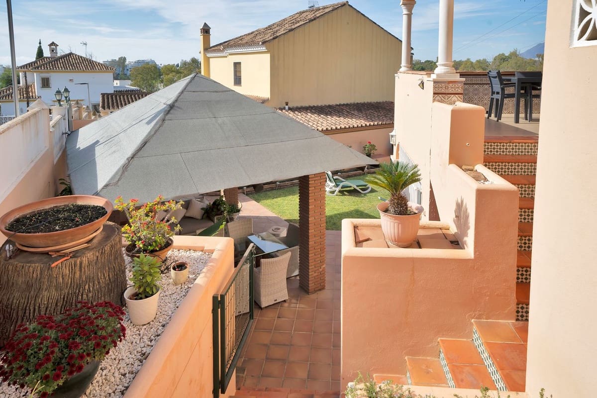 6 chambre Villa/Maison à vendre à San Pedro de Alcantara avec piscine garage - 1 350 000 € (Ref: 9540409)