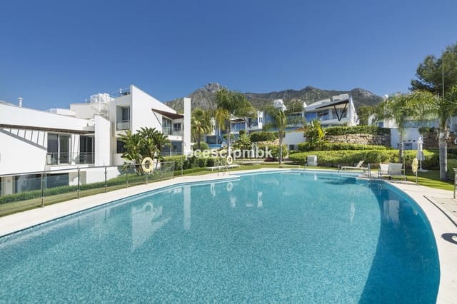 2 quarto Casa em Banda para venda em Sierra Blanca, Marbella com piscina - 1 400 000 € (Ref: 9540410)