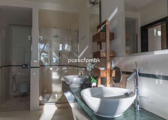 2 quarto Casa em Banda para venda em Sierra Blanca, Marbella com piscina - 1 400 000 € (Ref: 9540410)