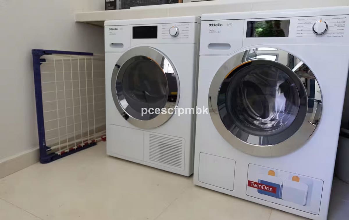 2 quarto Casa em Banda para venda em Golden Mile com piscina - 1 400 000 € (Ref: 9540410)