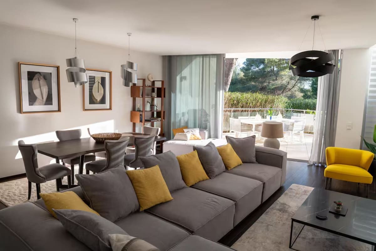2 bedroom Townhouse for sale in Golden Mile with pool - € 1,400,000 (Ref: 9540410)