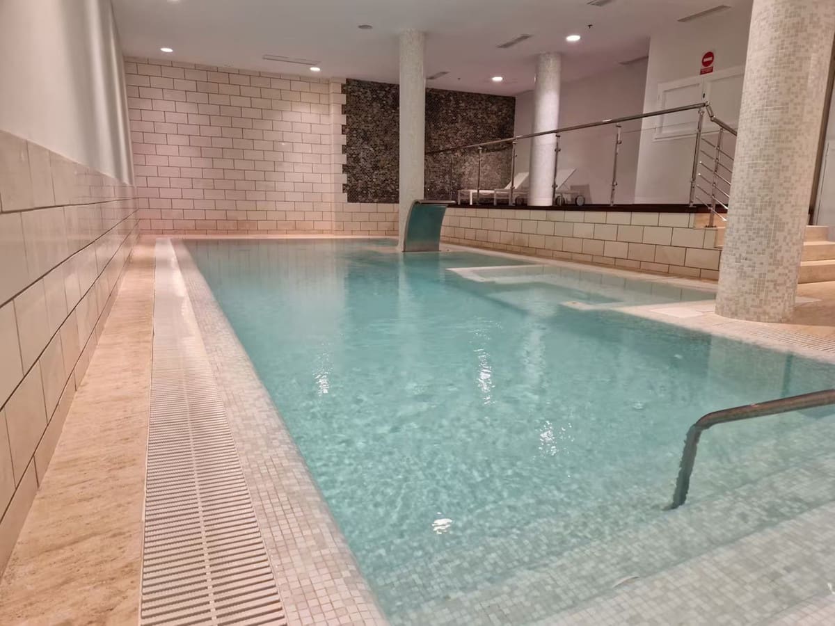 2 bedroom Townhouse for sale in Golden Mile with pool - € 1,400,000 (Ref: 9540410)