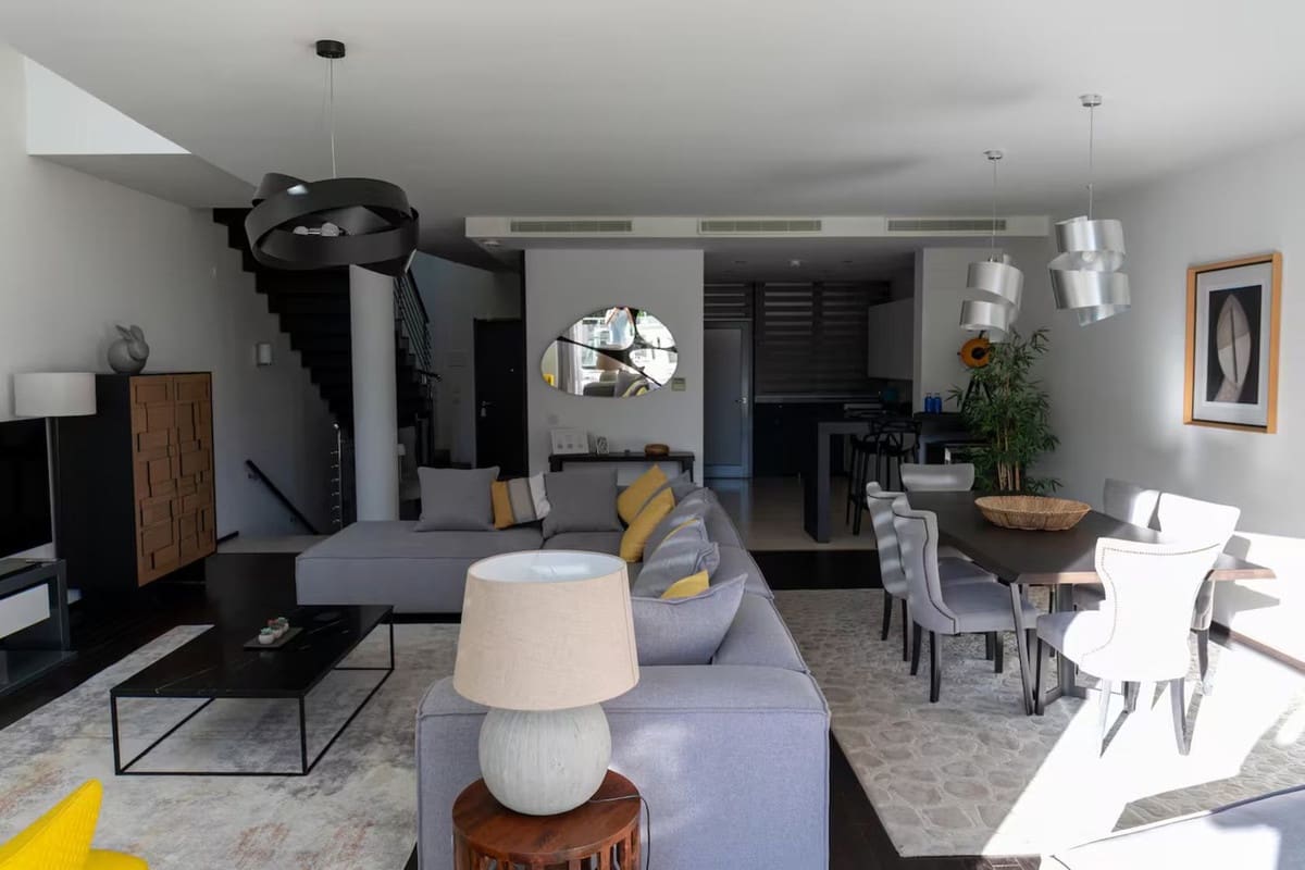 2 bedroom Townhouse for sale in Golden Mile with pool - € 1,400,000 (Ref: 9540410)