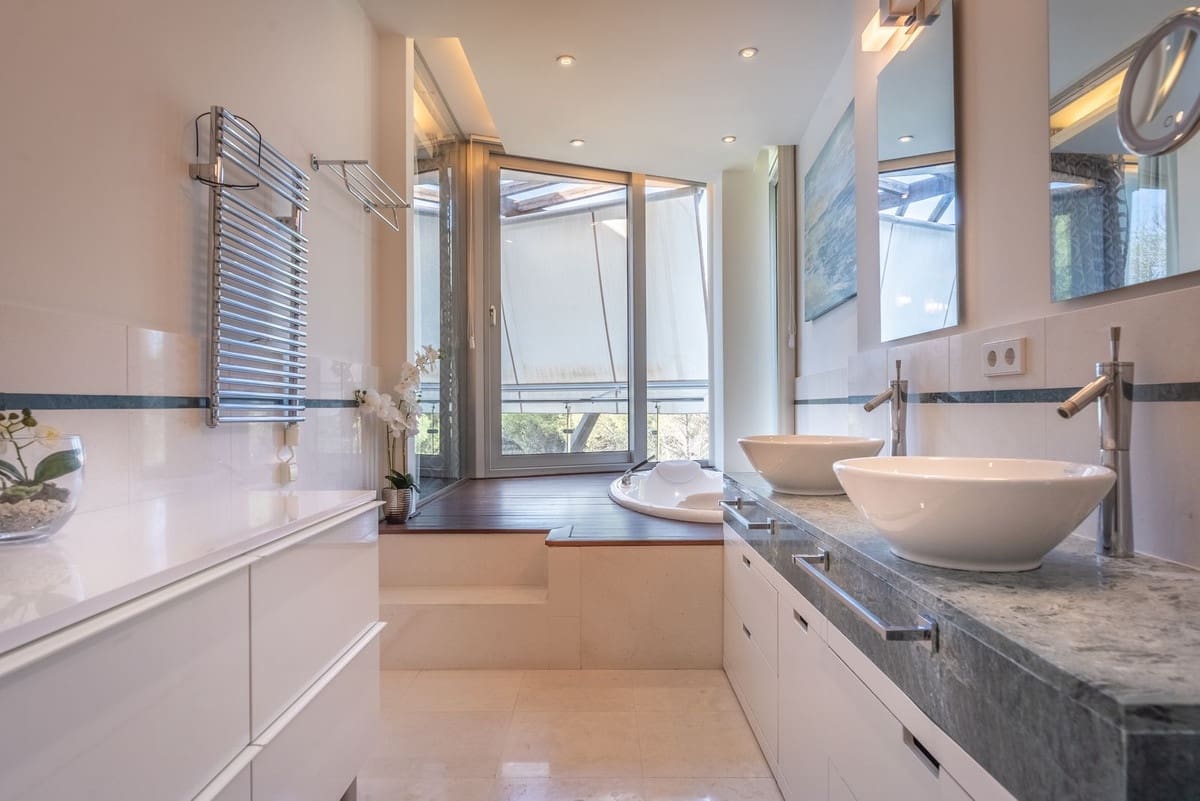 2 quarto Casa em Banda para venda em Golden Mile com piscina garagem - 1 417 500 € (Ref: 9540414)