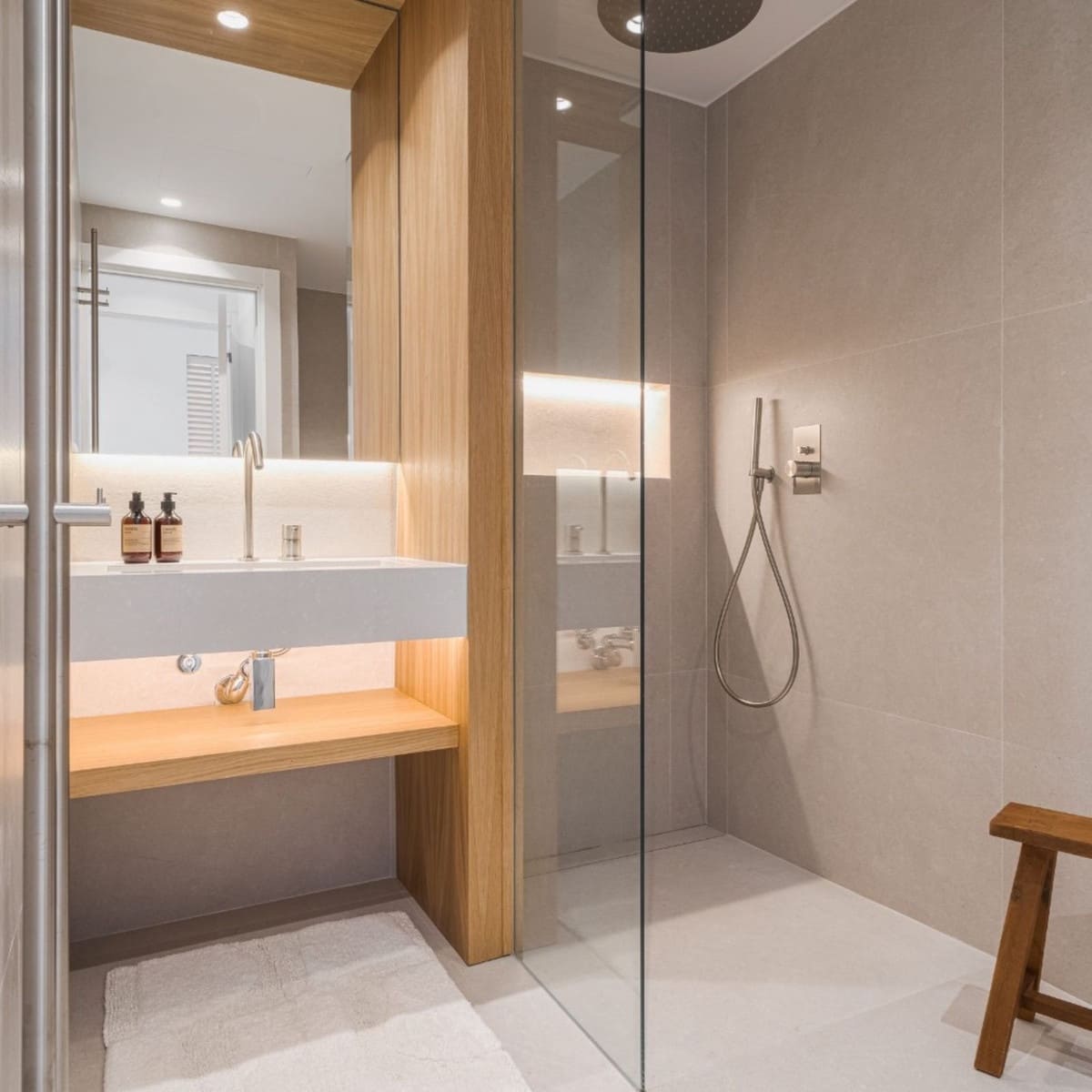 3 soverom Leilighet til salgs i Nueva Andalucia med svømmebasseng garasje - € 1 425 000 (Ref: 9540417)