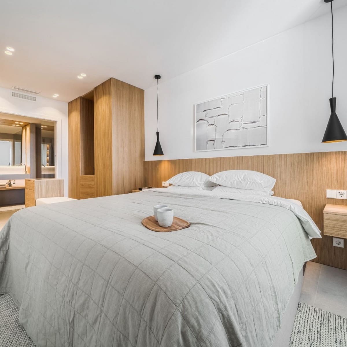 3 soverom Leilighet til salgs i Nueva Andalucia med svømmebasseng garasje - € 1 425 000 (Ref: 9540417)