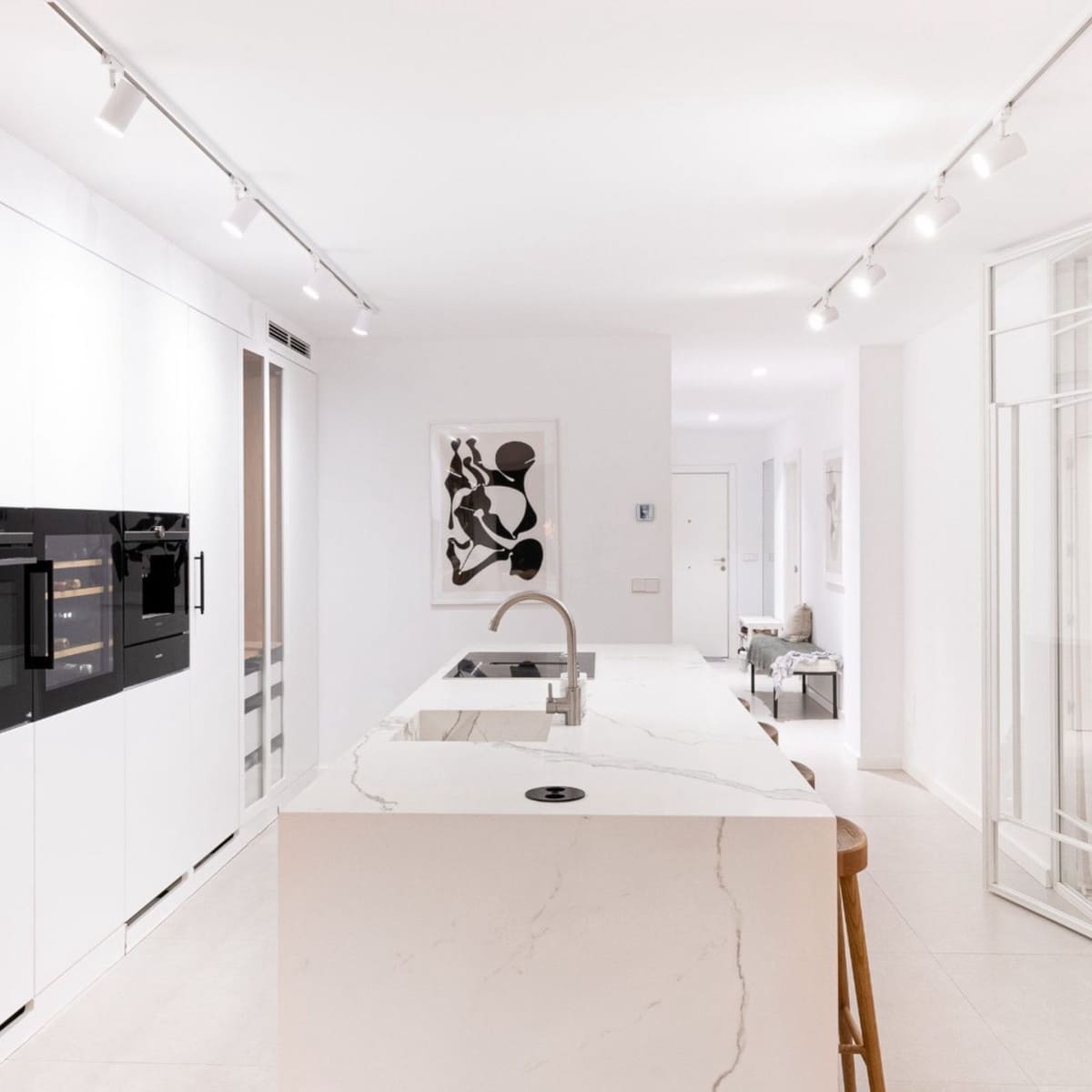 3 soverom Leilighet til salgs i Nueva Andalucia med svømmebasseng garasje - € 1 425 000 (Ref: 9540417)