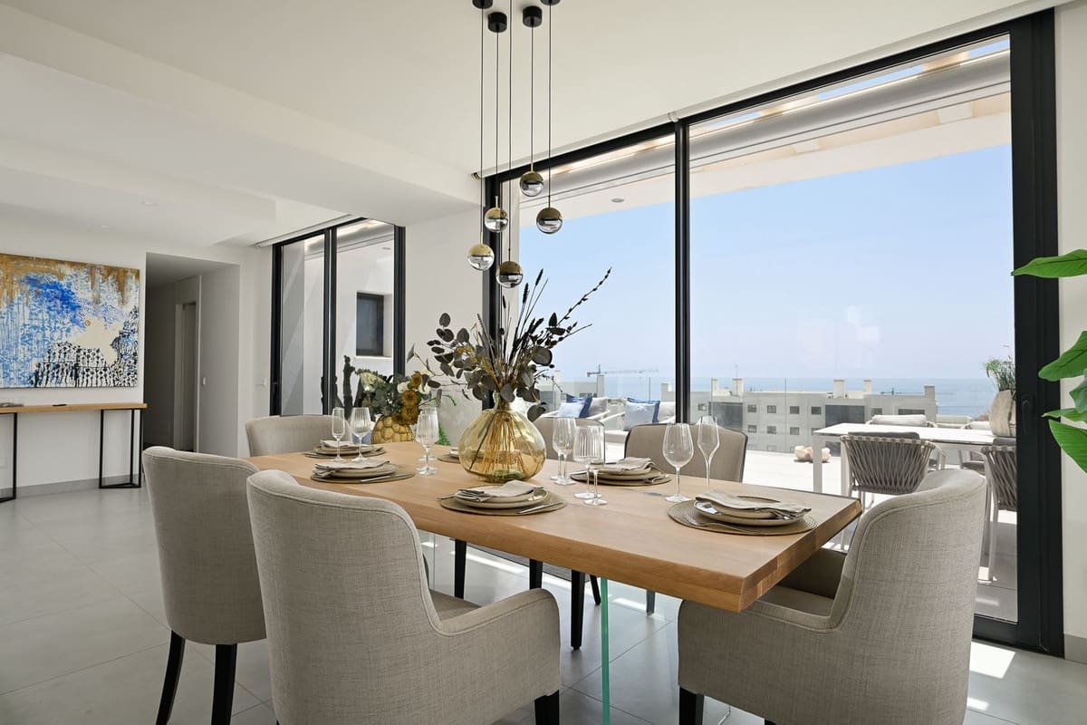 3 quarto Penthouse para venda em Fuengirola com piscina garagem - 1 445 000 € (Ref: 9540420)