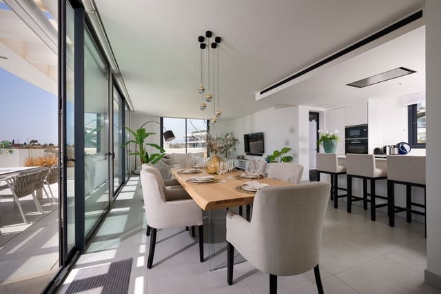 3 quarto Penthouse para venda em Centro ciudad, Fuengirola com piscina garagem - 1 445 000 € (Ref: 9540420)