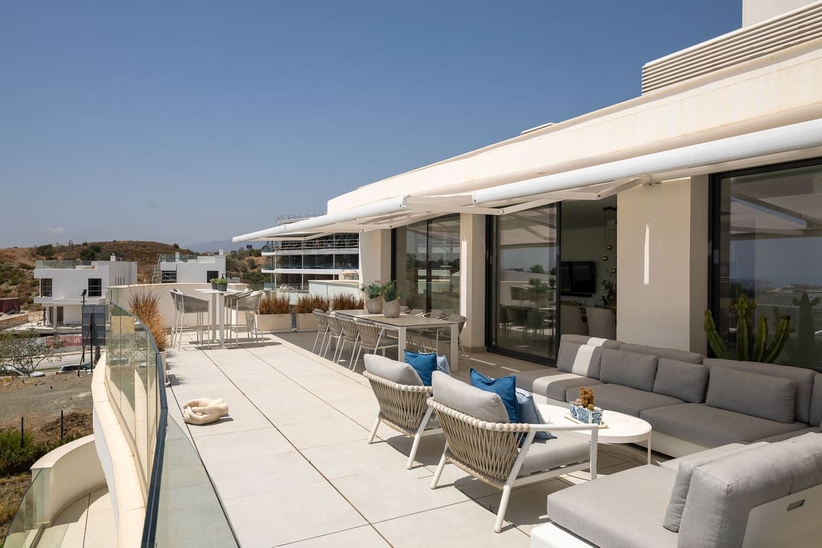 3 quarto Penthouse para venda em Fuengirola com piscina garagem - 1 445 000 € (Ref: 9540420)