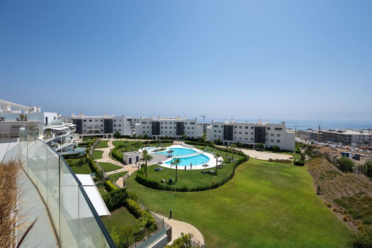 3 quarto Penthouse para venda em Fuengirola com piscina garagem - 1 445 000 € (Ref: 9540420)