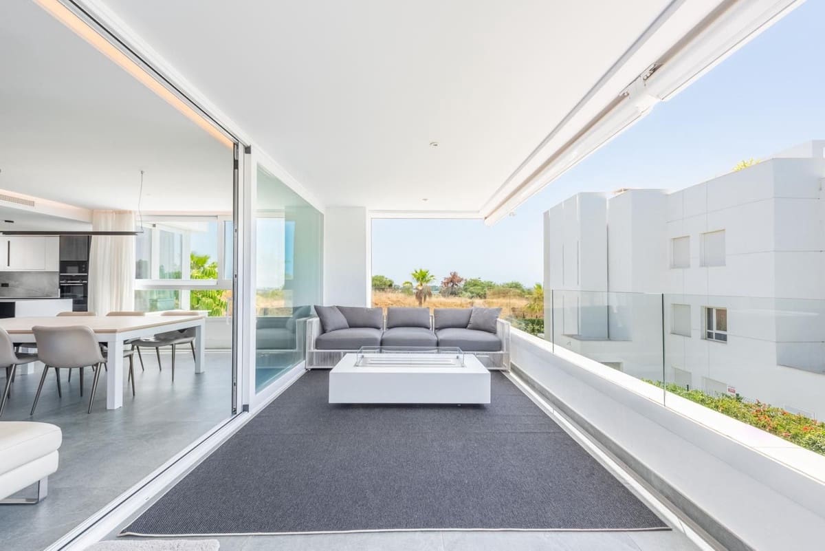 3 sovrum Takvåning till salu i La Quinta med pool garage - 1 450 000 € (Ref: 9540425)