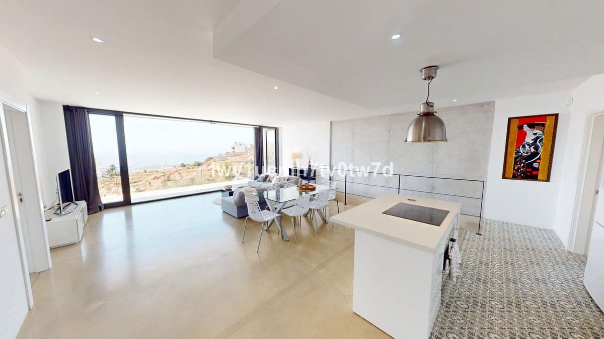 4 soveværelse Villa til salg i Benalmadena med swimmingpool garage - € 1.450.000 (Ref: 9540429)