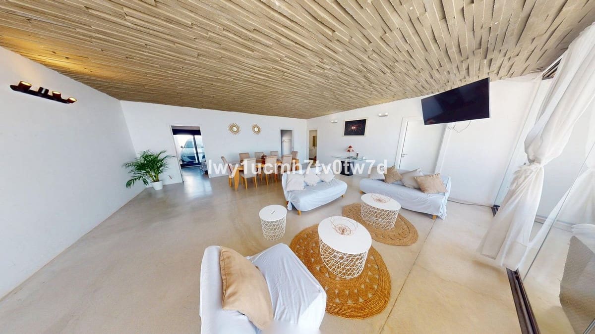 4 soveværelse Villa til salg i Benalmadena med swimmingpool garage - € 1.450.000 (Ref: 9540429)