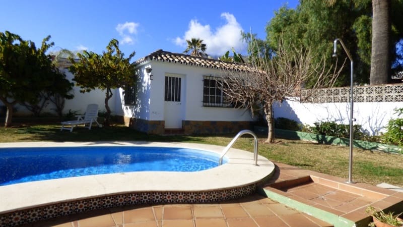 5 Zimmer Villa zu verkaufen in Marbella mit Pool Garage - 1.459.500 € (Ref: 9540434)