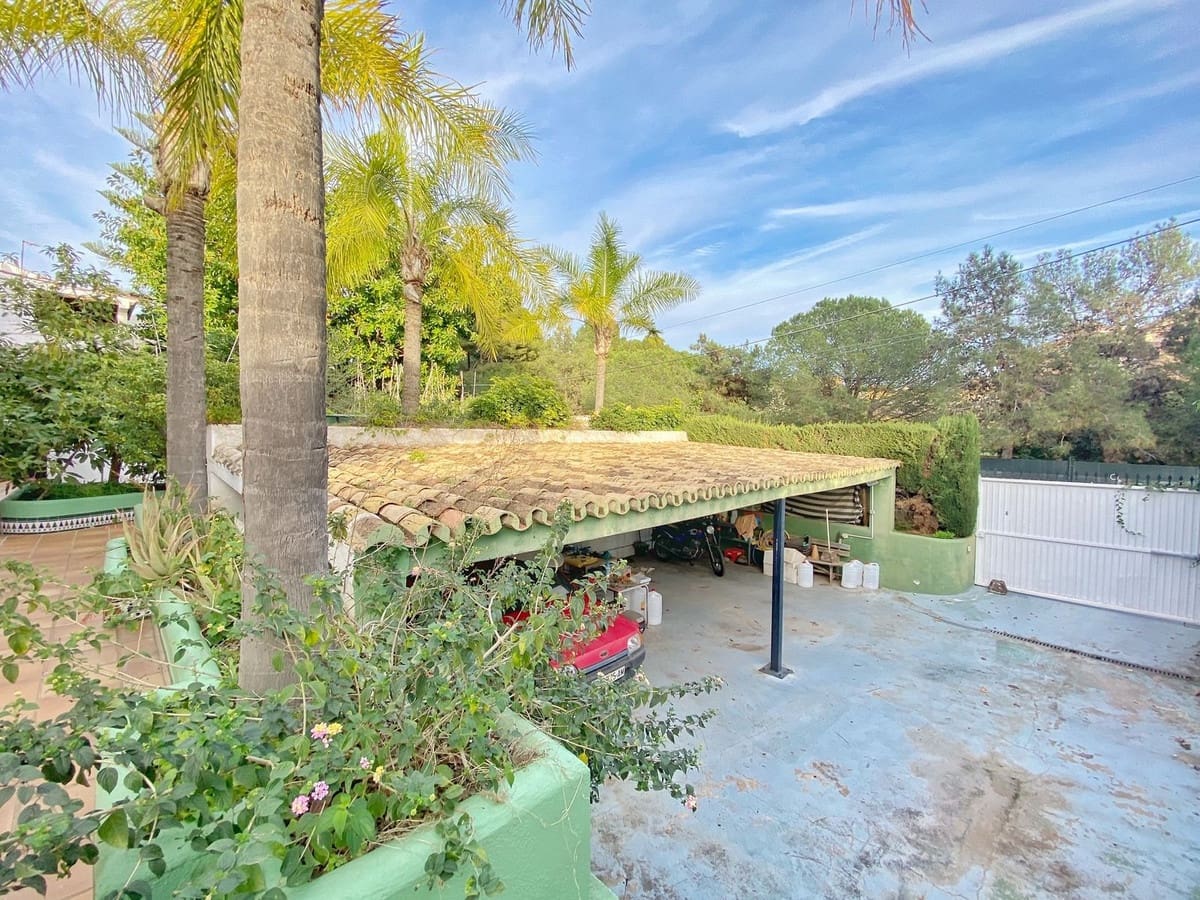 5 Zimmer Villa zu verkaufen in Marbella mit Pool Garage - 1.459.500 € (Ref: 9540434)