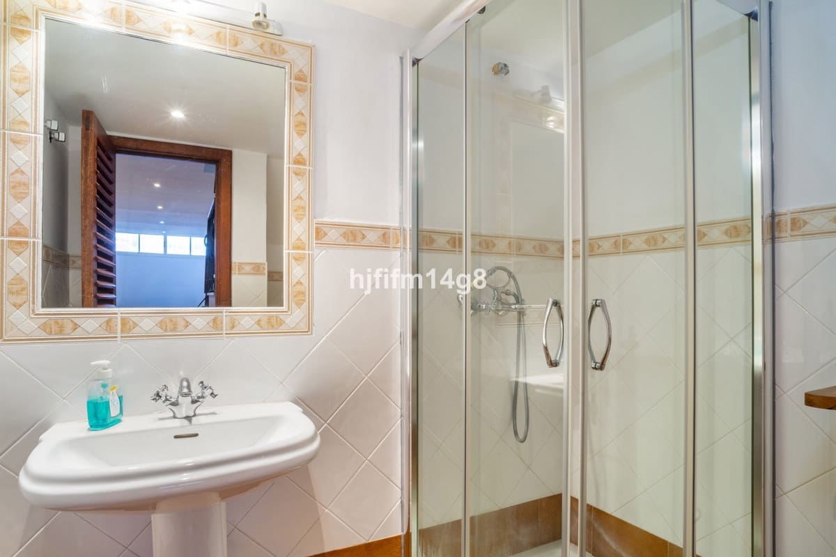 3 Zimmer Haus zu verkaufen in Nueva Andalucia mit Pool - 1.475.000 € (Ref: 9540441)