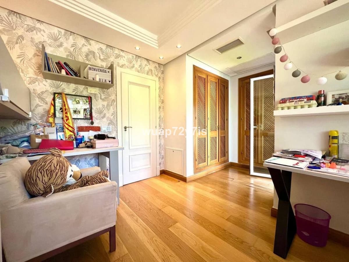 4 camera da letto Casa in vendita in Estepona con piscina - 1.475.000 € (Rif: 9540442)