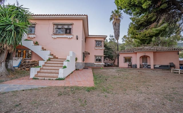 6 slaapkamer Villa te koop in Montealto - Monterrey, Benalmádena met zwembad - € 1.490.000 (Ref: 9540447)