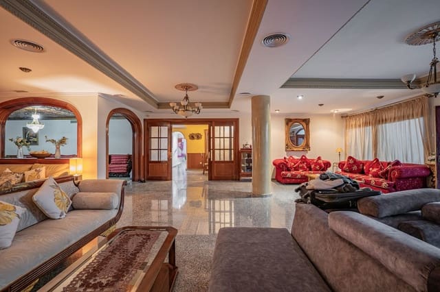 6 slaapkamer Villa te koop in Montealto - Monterrey, Benalmádena met zwembad - € 1.490.000 (Ref: 9540447)