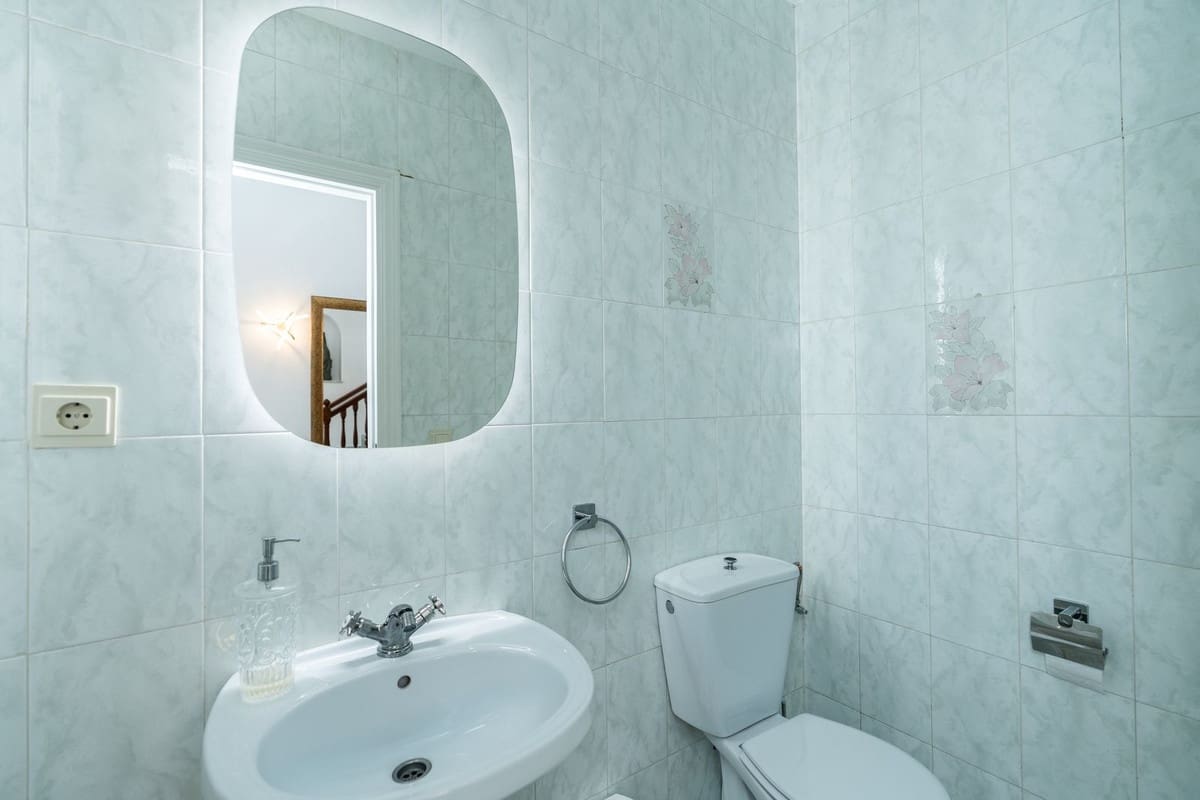 Chalet de 4 habitaciones en Mijas Costa en venta con piscina garaje - 1.495.000 € (Ref: 9540451)