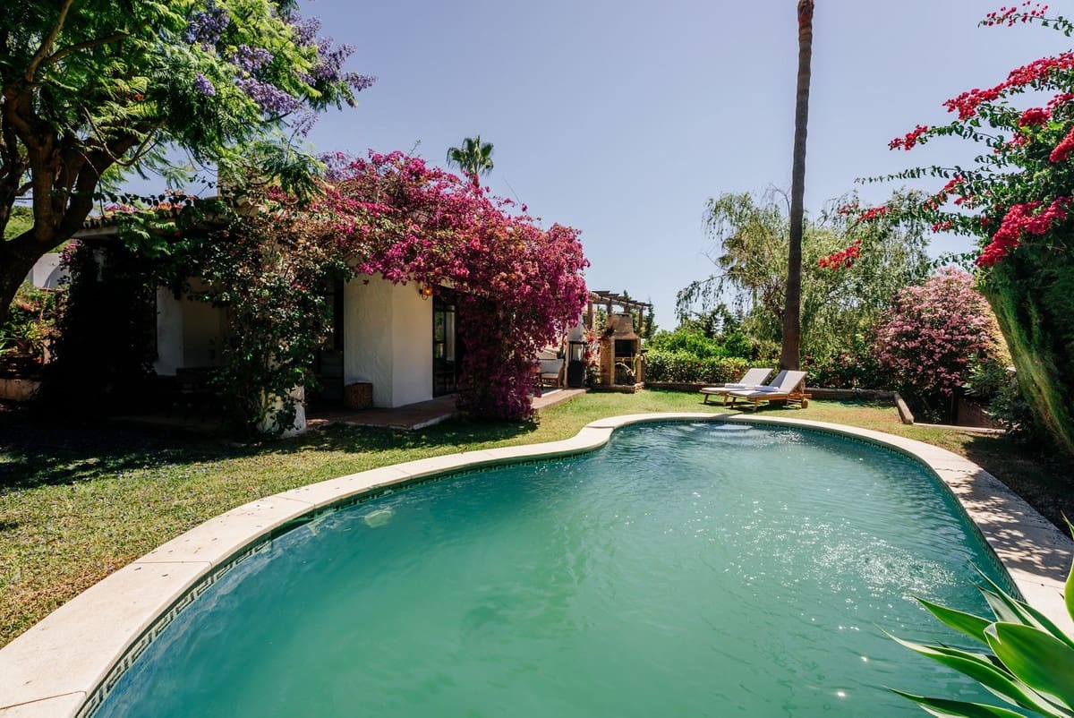 4 camera da letto Villa in vendita in New Golden Mile con garage - 1.495.000 € (Rif: 9540453)