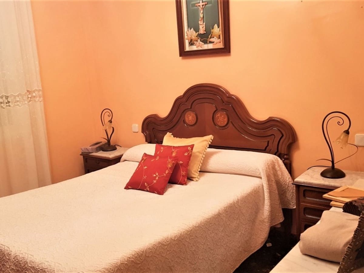 5 soveværelse Villa til salg i Nueva Andalucia med swimmingpool garage - € 1.495.000 (Ref: 9540454)