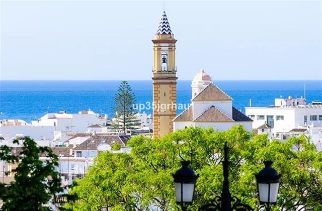 5 quarto Moradia para venda em Centro, Estepona - 1 495 000 € (Ref: 9540457)