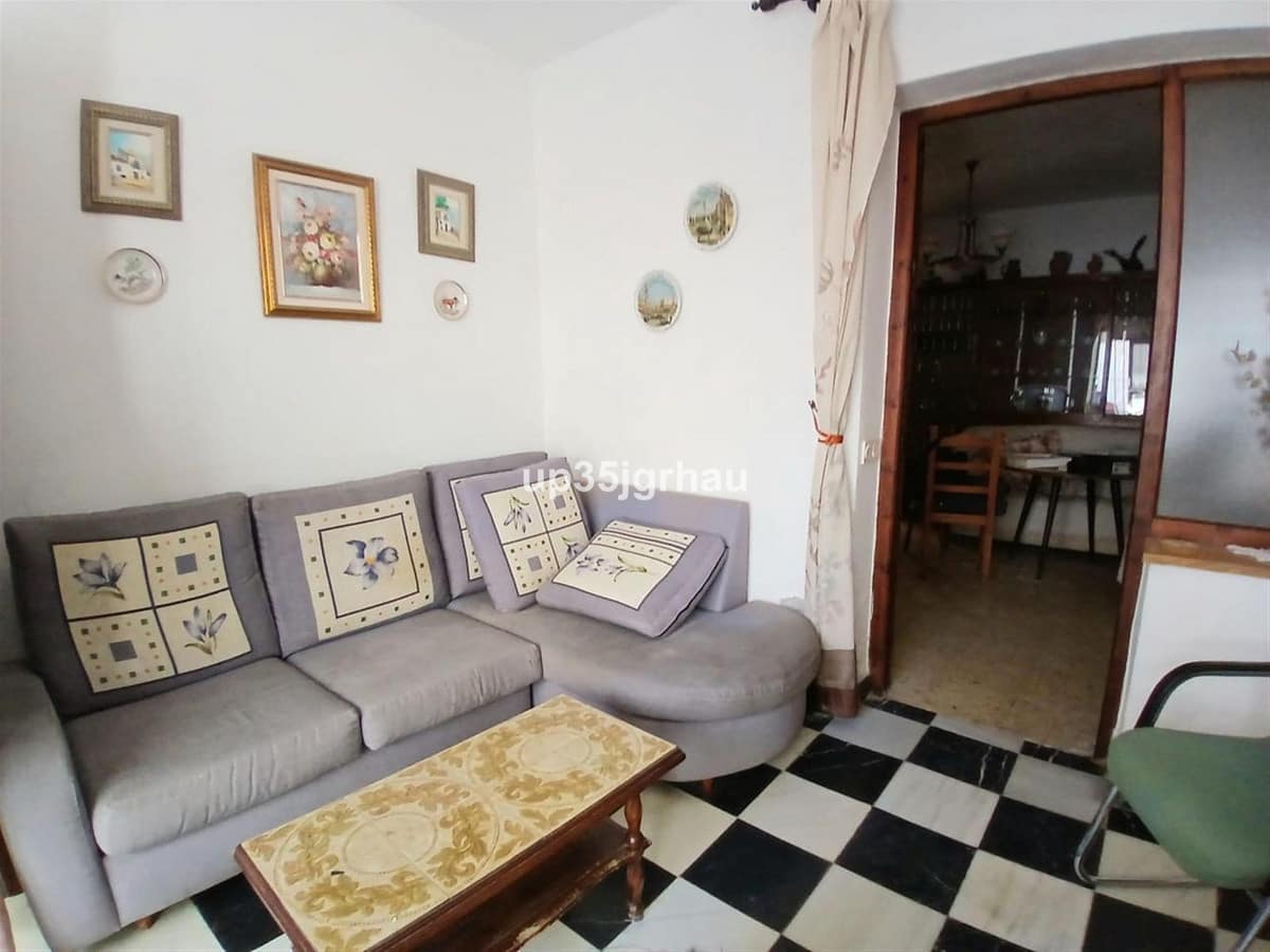 5 quarto Moradia para venda em Estepona - 1 495 000 € (Ref: 9540457)