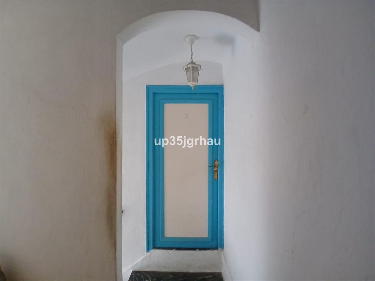 5 quarto Moradia para venda em Estepona - 1 495 000 € (Ref: 9540457)